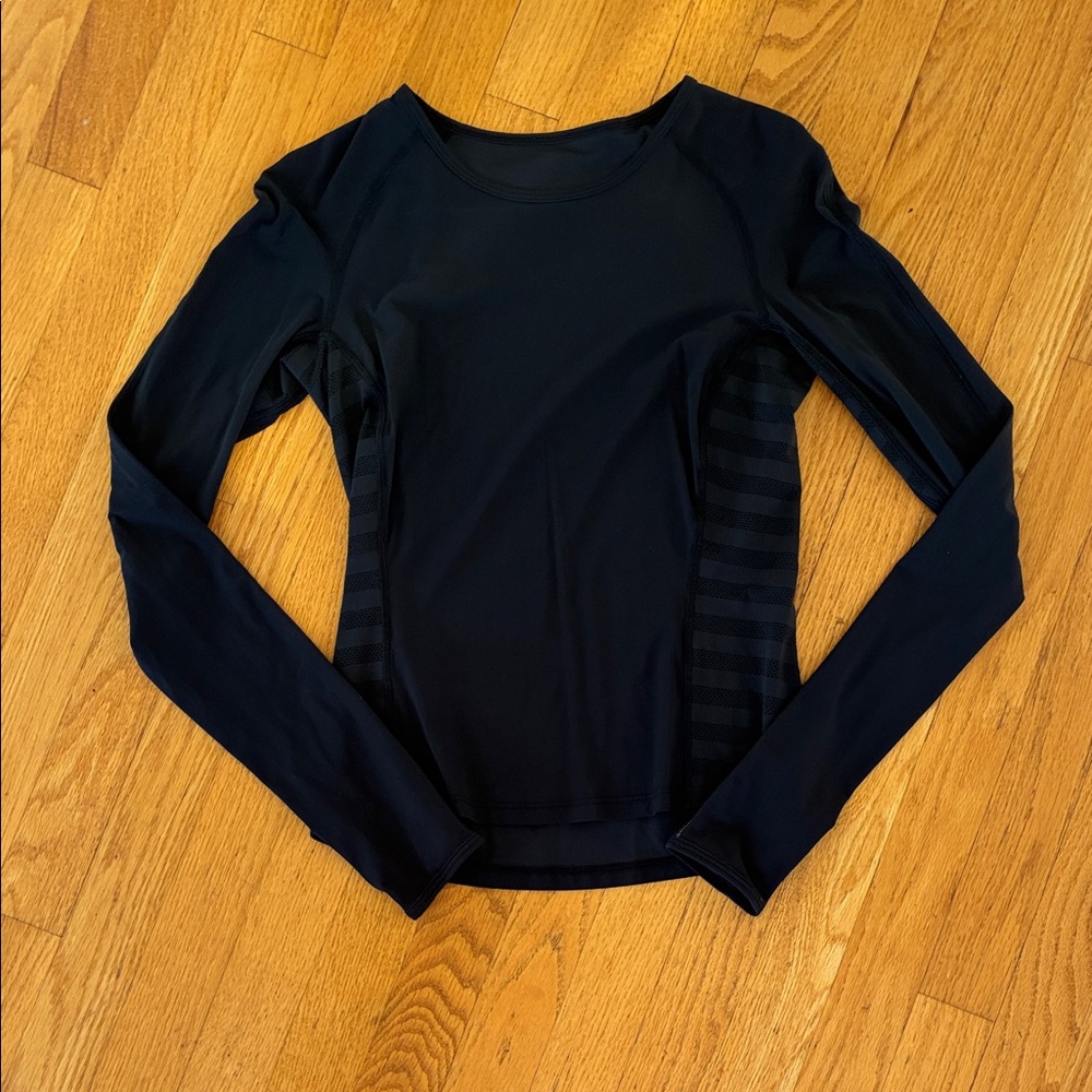 Lululemon Athletica Black Long Sleeve Top